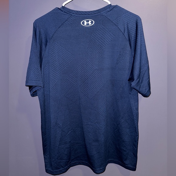 Navy Under Armour Men’s Workout Tee - Picture 2 of 3